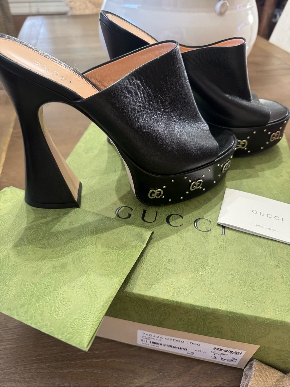 Gucci Black Leather Platform Mule Clogs with Silver GG Stud Accents - Picture 4 of 6